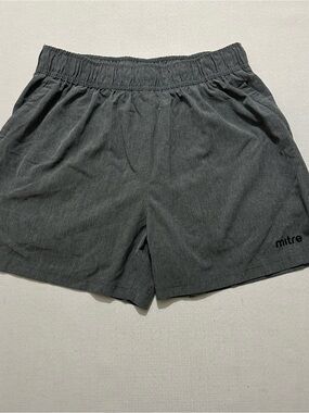Mitre Men’s Gray Athletic Running Shorts Size Large L Lightweight